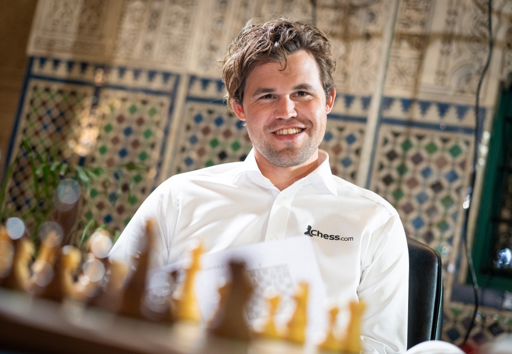 马格努斯·卡尔森在首届卡萨布兰卡国际象棋变体锦标赛中获胜