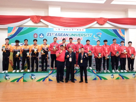 印度尼西亚国际象棋队夺得 2024 年东盟大学生运动会总冠军